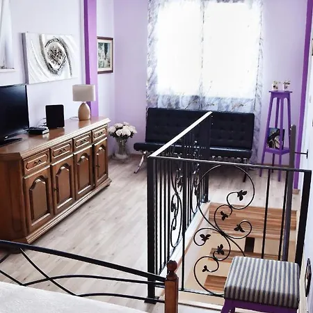 Lavender Cozy & Lovely 17 Apartmán *