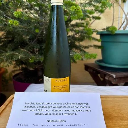 Apartment Lavender Cozy & Lovely 17 Split